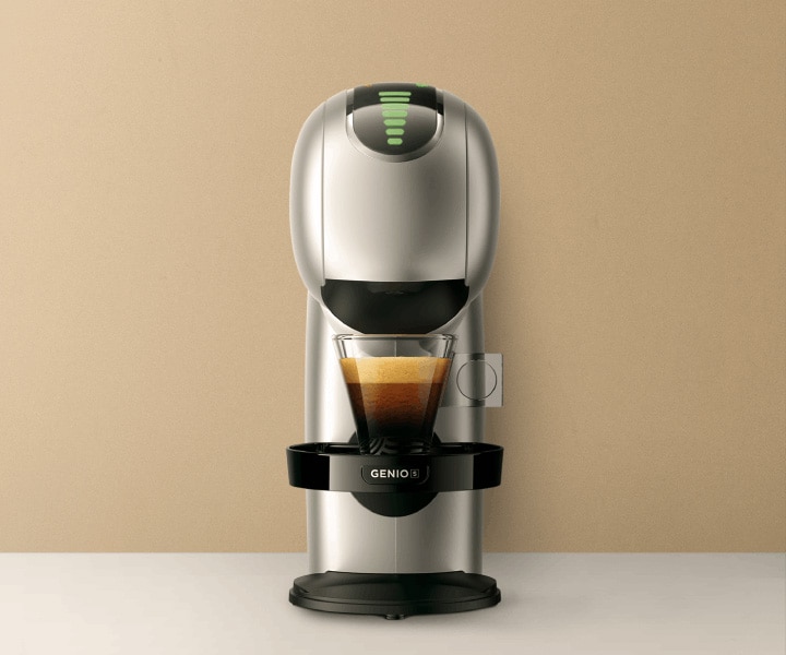 Primer plano Genio S Touch Máquina de Café NESCAFÉ® Dolce Gusto®